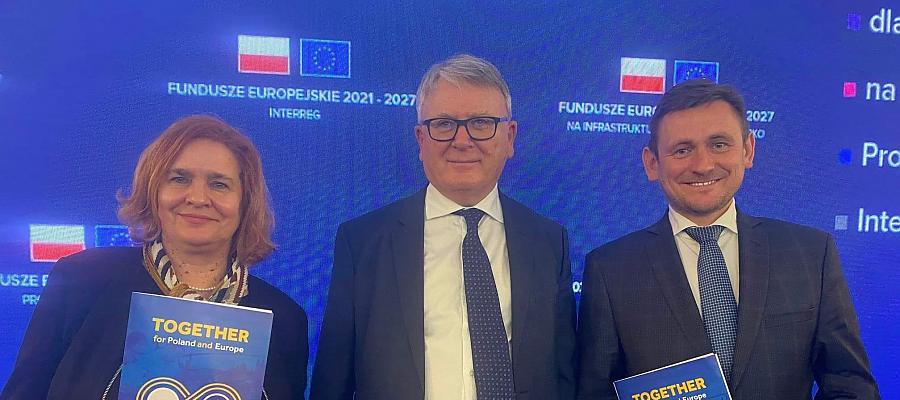 Wicemarszałek Tomasz Sobieraj reprezentował Województwo Zachodniopomorskie podczas inauguracji programów europejskich na lata 2021-2027 w Zamku Królewskim w Warszawie.