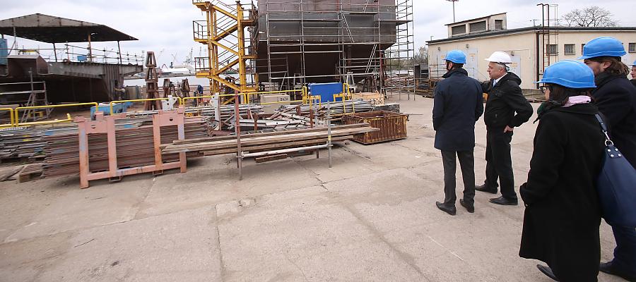 Podpisanie umowy wsparcia środkami RPO WZ 2014-2020 w ramach „Konkursu stoczniowego” ze szczecińską firmą Finomar, kwiecień 2019 r. 