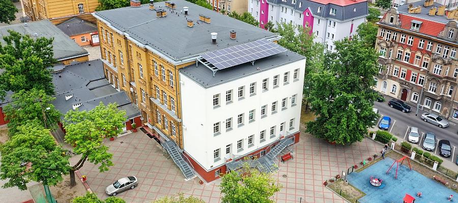 Zobacz Pomorze Zachodnie wybiera bezpieczną edukację