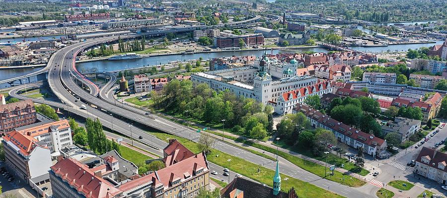 Zachodniopomorski Pakiet Antykryzysowy poszerza się o kolejne zestawy wsparcia Zachodniopomorski Pakiet Antykryzysowy poszerza się o kolejne zestawy wsparcia